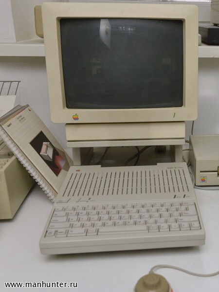 Apple IIc Plus (1988-1990)