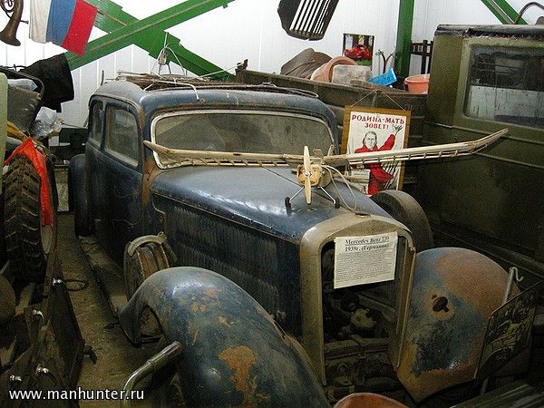 Автомобиль Mercedes Benz 230