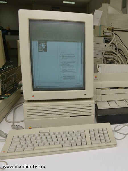 Macintosh Quadra 700 (1991-1993)