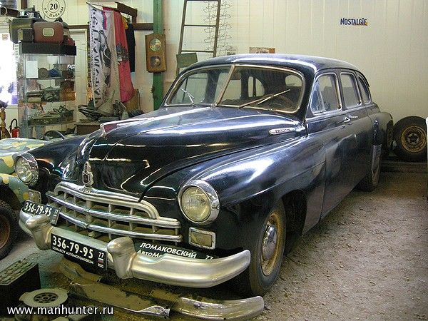 Автомобиль ГАЗ-12 (ЗиМ)