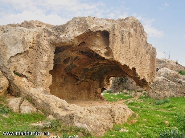 Царские гробницы