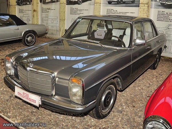 Mercedes-Benz 220D W-115