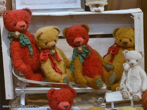 Выставка плюшевых медведей "Hello Teddy 2012"