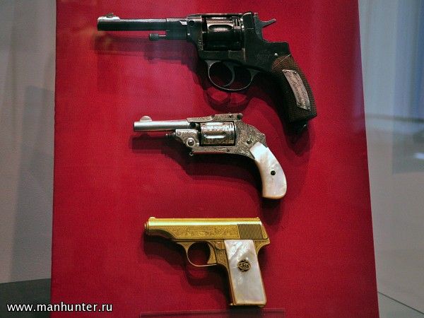 Револьверы и пистолеты. Подарки Г.К.Орджоникидзе и А.А.Жданову