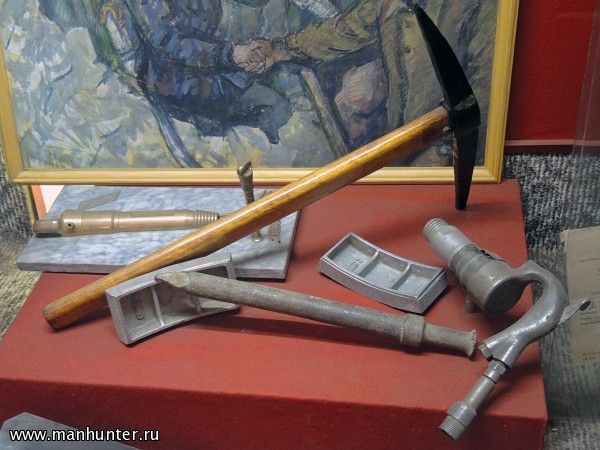 Инструменты метростроевцев