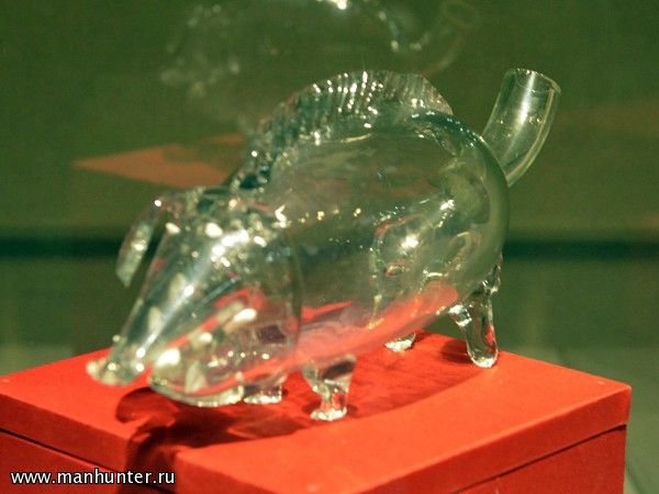 Фигурная бутыль "Свинья"