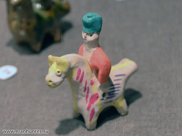 Глиняная игрушка